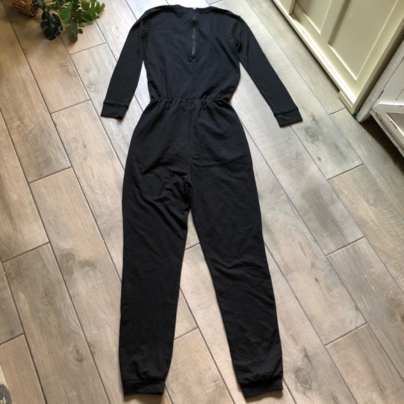 Asos athletic relaxed jumpsuit with sheer paneling. Size 4 - Picture 10 of 12